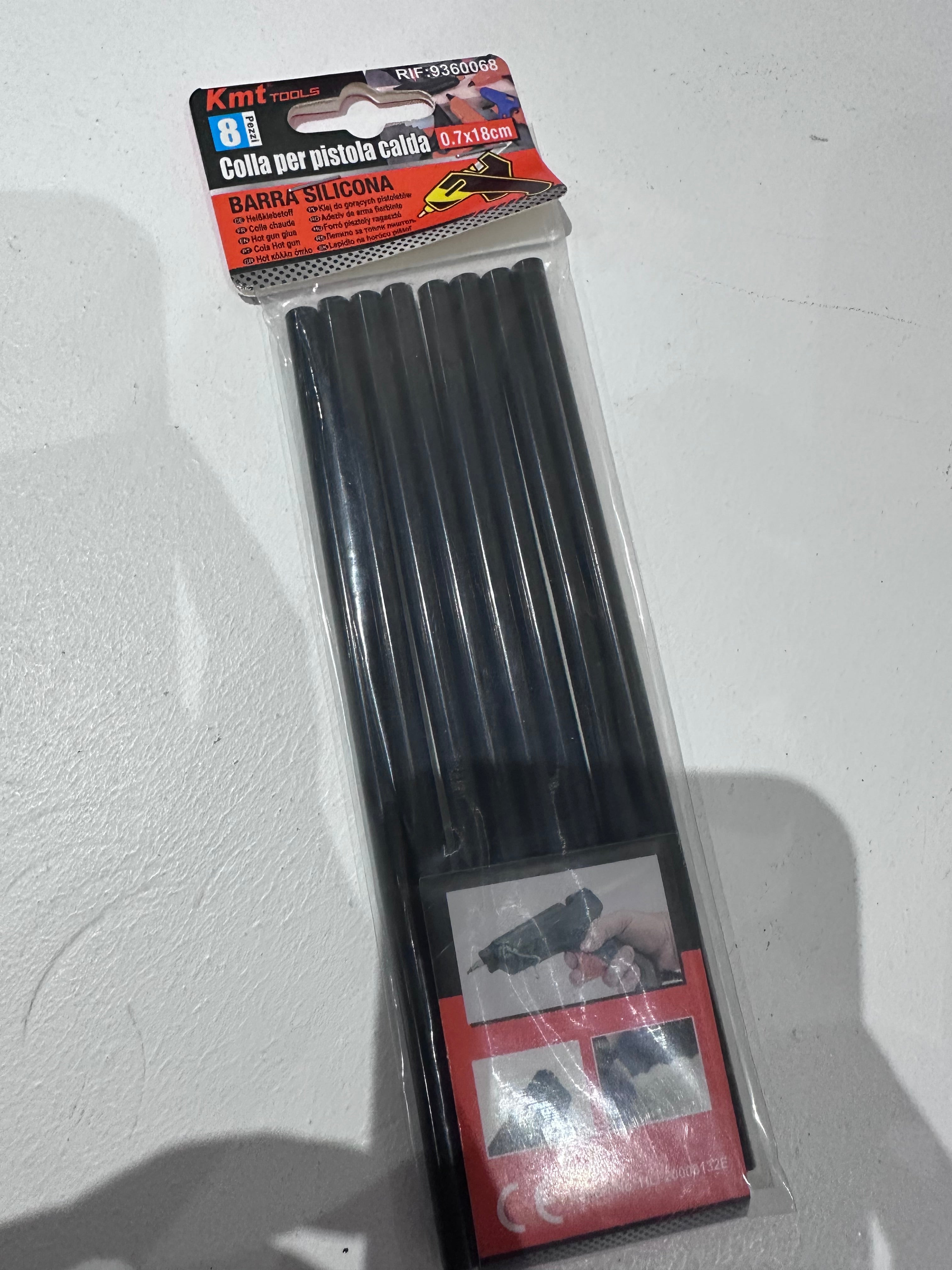 Black glue sticks to fit into mini glue gun(8)