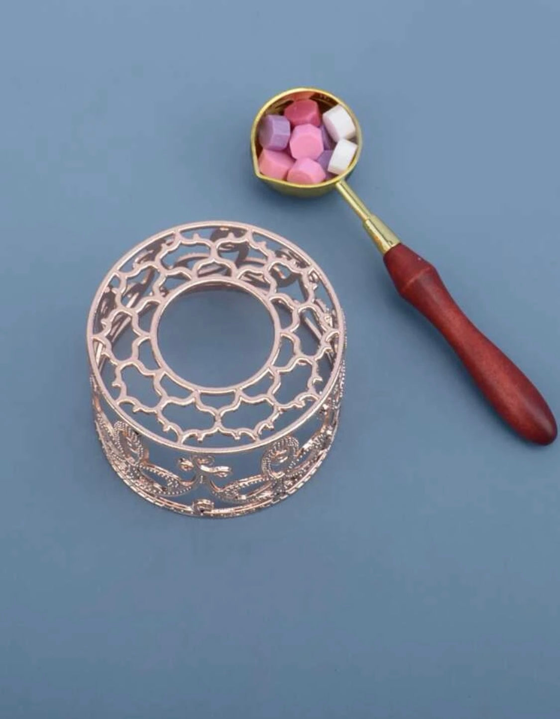 Hollow Pattern Wax Seal Furnace & Spoon